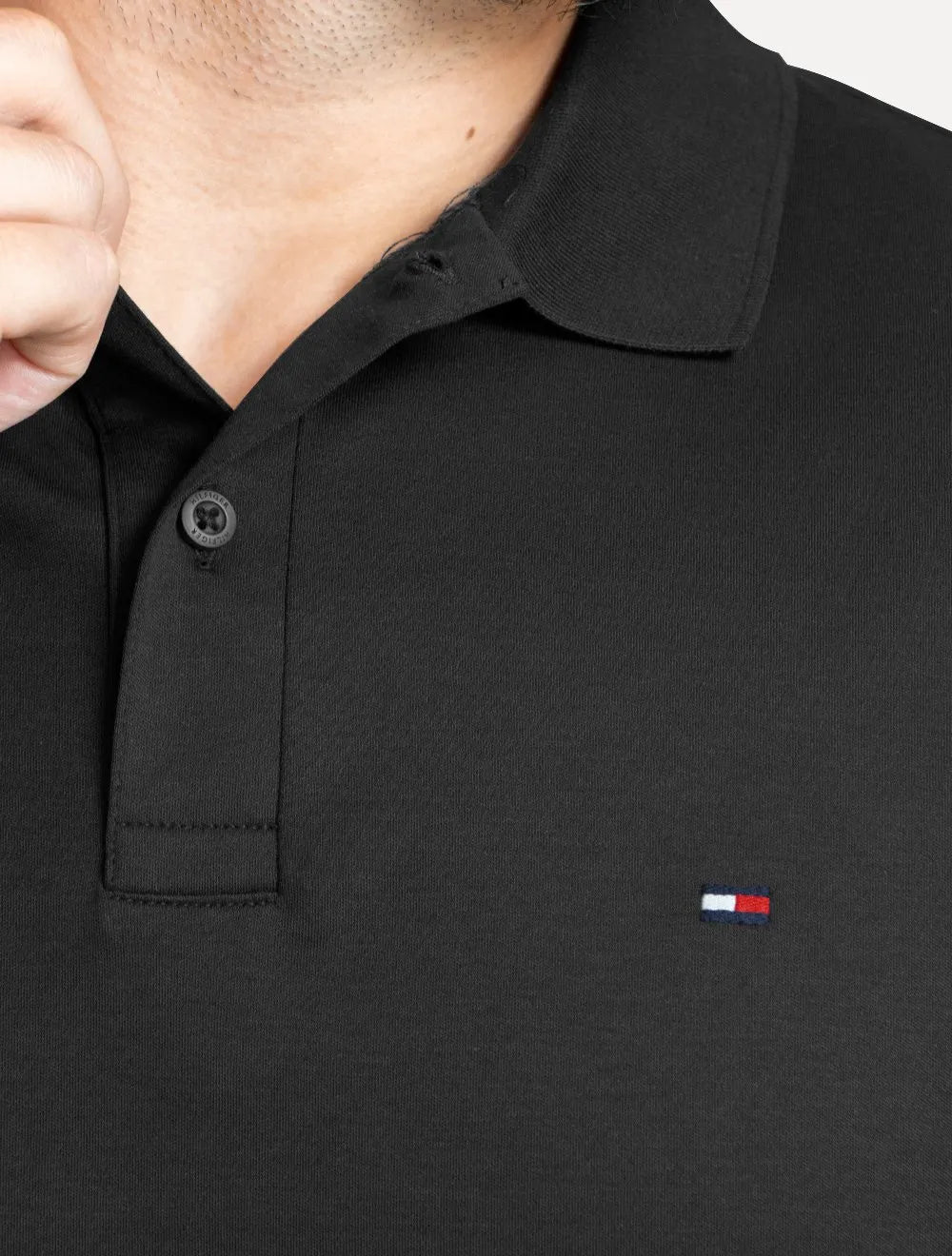 Polo Tommy Hilfiger Masculina Malha Liquid Cotton Essential Preta