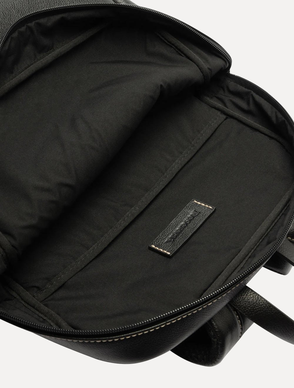 Mochila Reserva Oslo Parma Preta