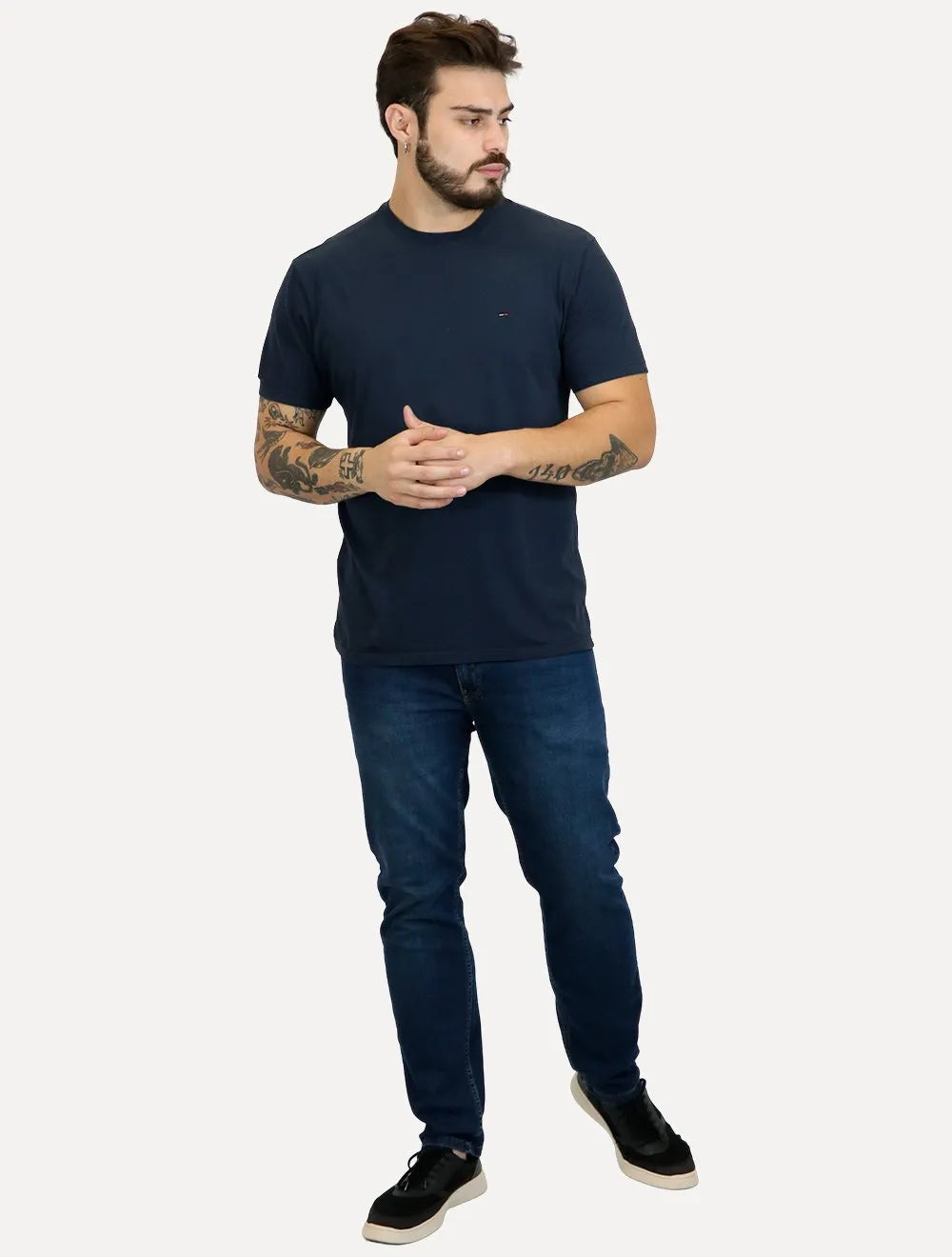Camiseta Tommy Jeans Masculina Regular C-Neck Flag Azul Marinho