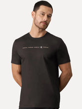 Camiseta Calvin Klein Jeans Masculina Meia Malha Logo Flow Marrom Escuro