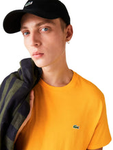 Camiseta Lacoste Masculina Classic Pima Cotton Logo Amarela