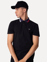 Polo Tommy Jeans Masculina Regular Flag Neck Preta