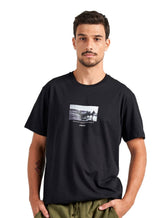 Camiseta Colcci Masculina Regular Time Flies Preta