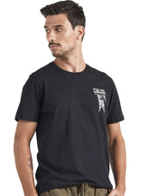Camiseta Colcci Masculina Slim Pennant Flag 86 Preta
