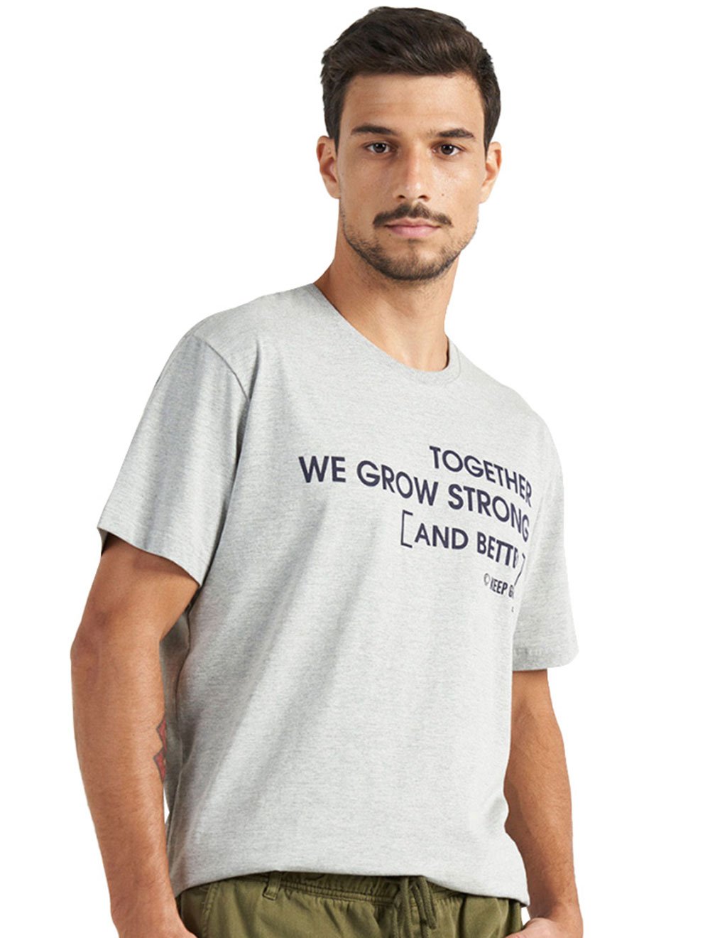 Camiseta Colcci Masculina Regular Grow Strong Cinza Mescla