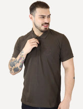 Polo Guess Masculina Piquet 1981 Bordado Marrom Escuro