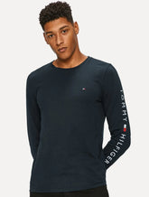 Camiseta Tommy Hilfiger Masculina Manga Longa Essential Sleeve Azul Marinho