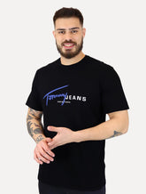 Camiseta Tommy Jeans Signature NY Center Preta