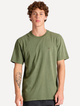 Camiseta Tommy Jeans Masculina Regular Jersey C-Neck Flag Verde Oliva