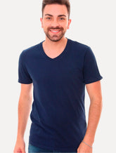 Camiseta Replay Masculina R Basic V-Neck Azul Noturno