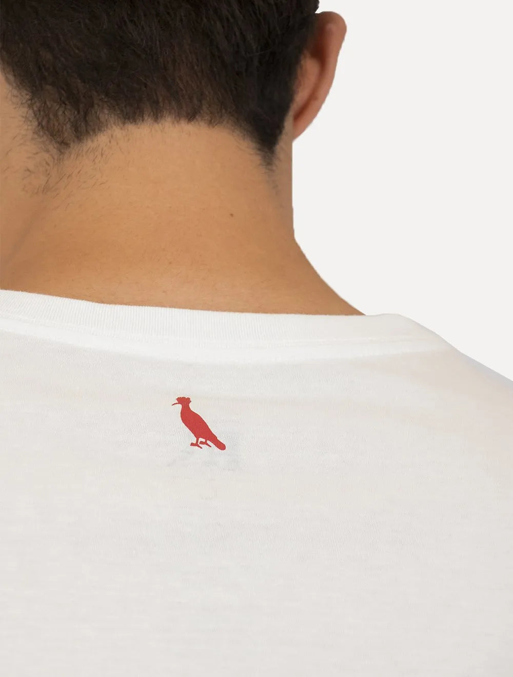 Camiseta Reserva Masculina Básica Brasa Red Branca