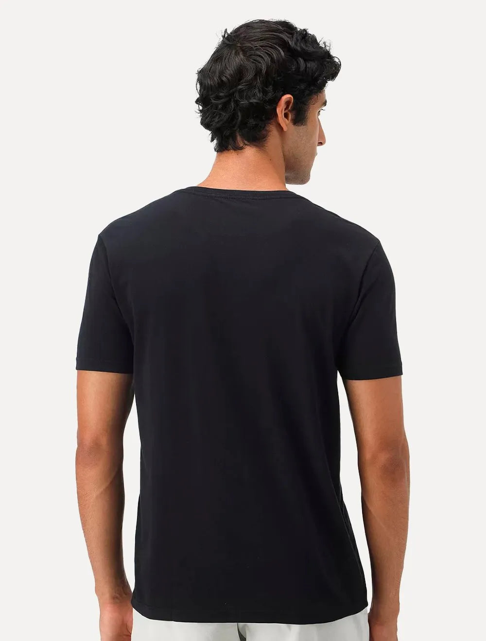 Camiseta Guess Masculina Original Small Triangle Preta