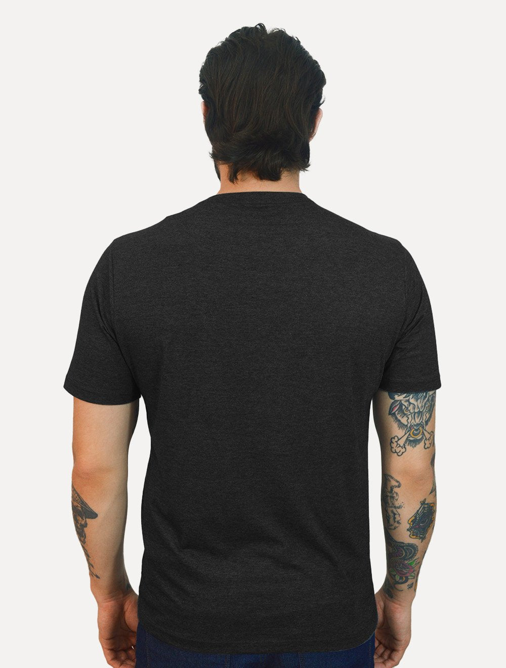 Camiseta Guess Masculina Classic Logo Embossed Cinza Escuro