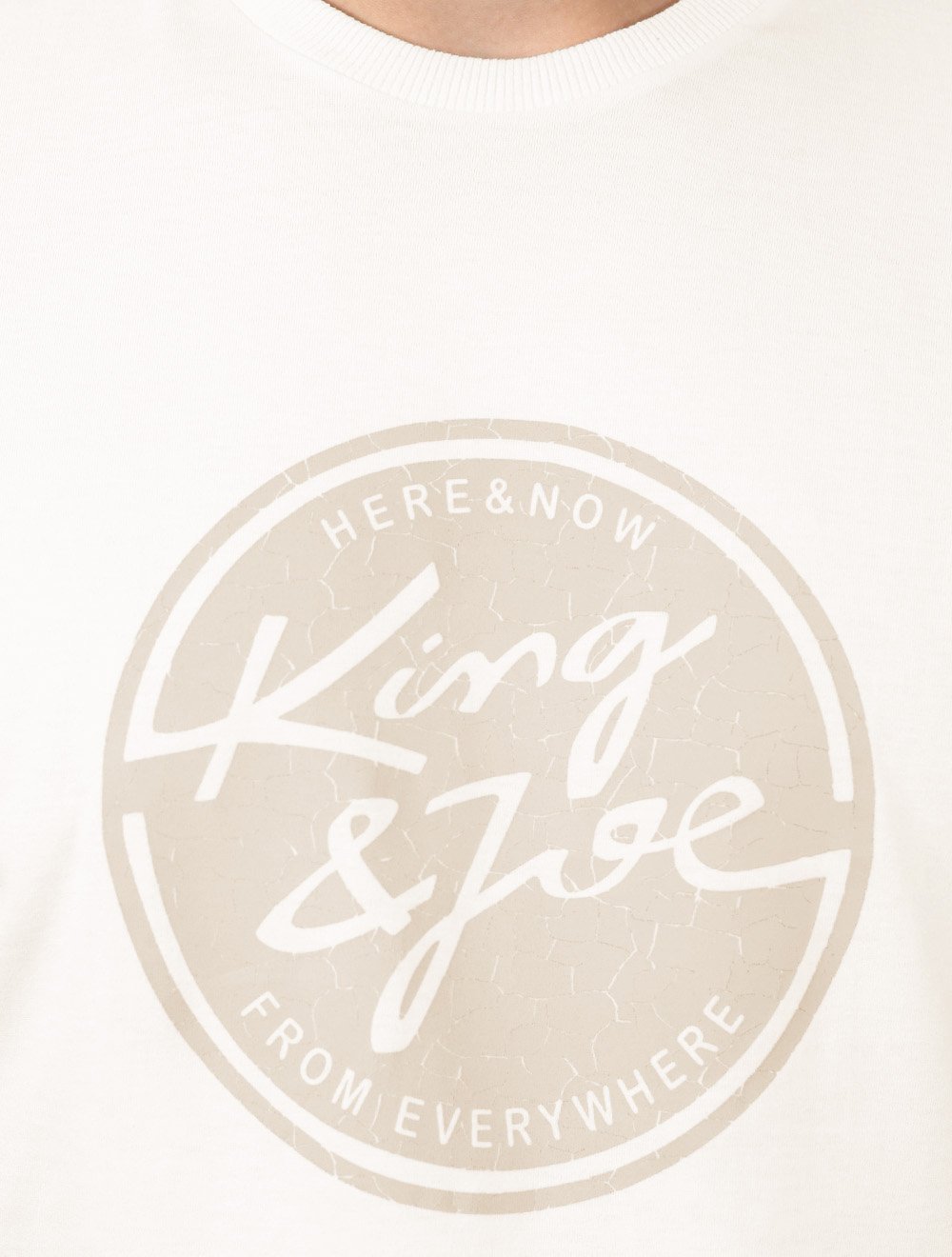Camiseta King & Joe Masculina Circle Cracked Off White