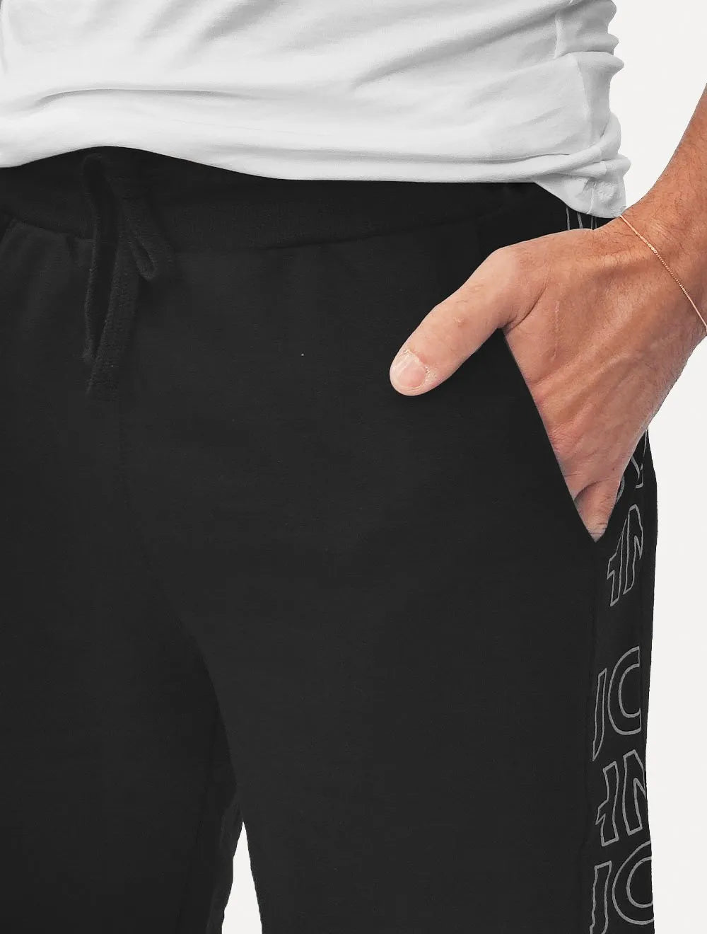 Bermuda John John Moletom Masculina Helsinki Black Preta