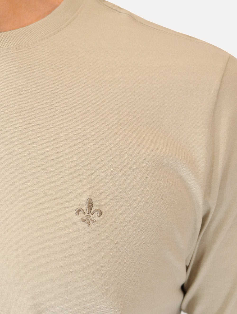 Camiseta Dudalina Masculina Essentials Modal Logo Cáqui Médio