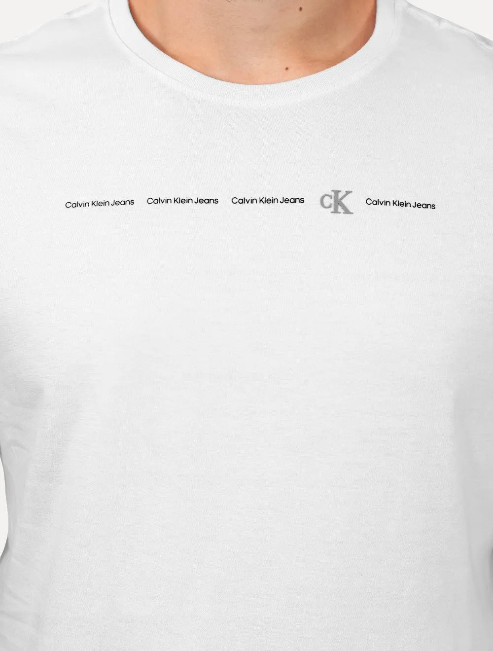 Camiseta Calvin Klein Jeans Masculina Meia Malha Logo Flow Branca