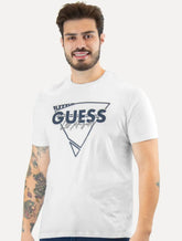 Camiseta Guess Masculina Triângulo Los Angeles Relevo Peito Branca