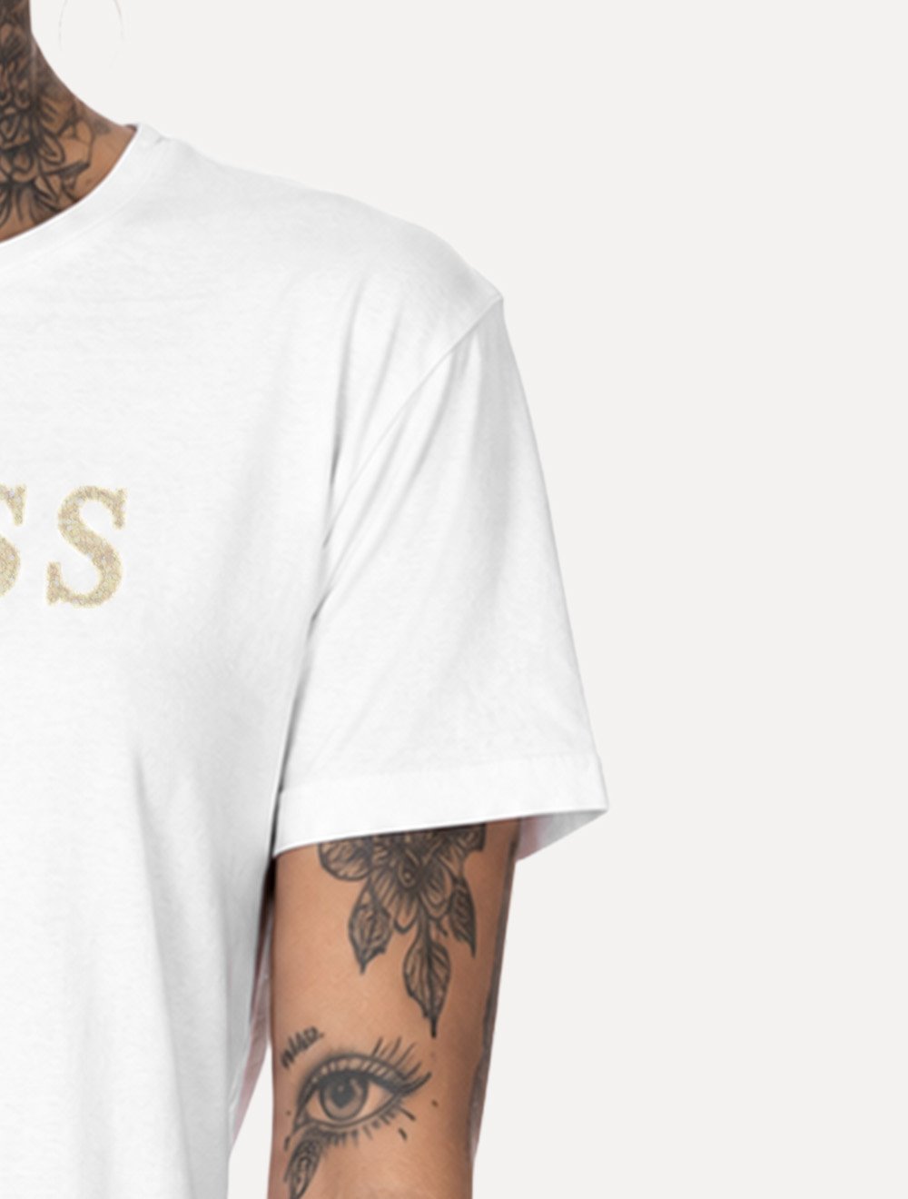 Camiseta Guess Feminina Silk Classic Gold Logo Branca