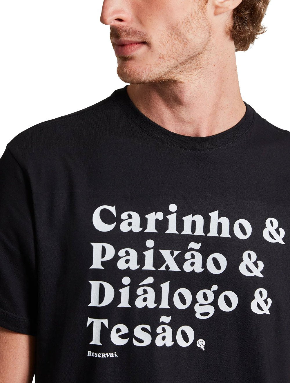 Camiseta Reserva Masculina Regular Carinho Preta