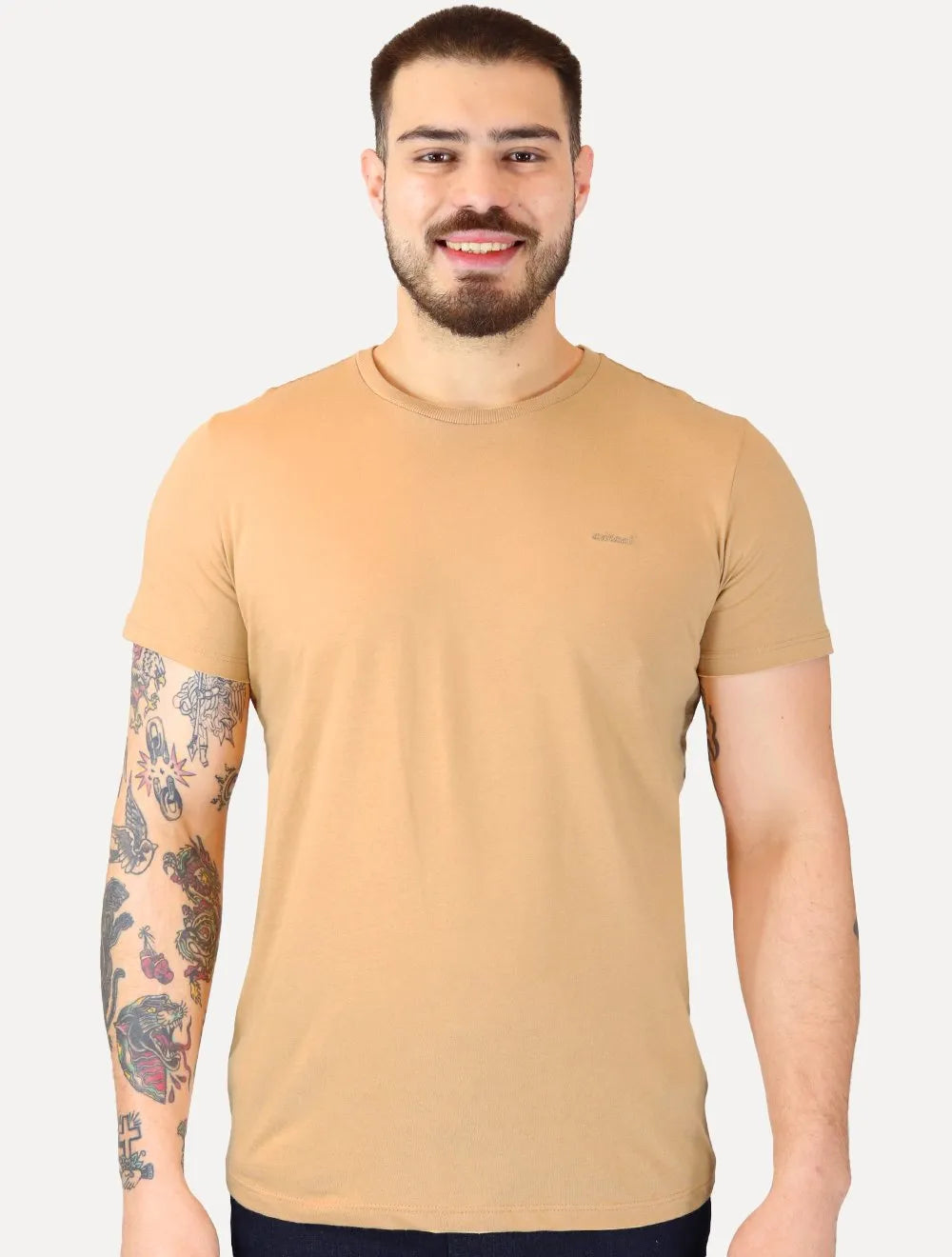 Camiseta Colcci Masculina Back To Basics Orange Logo Bege