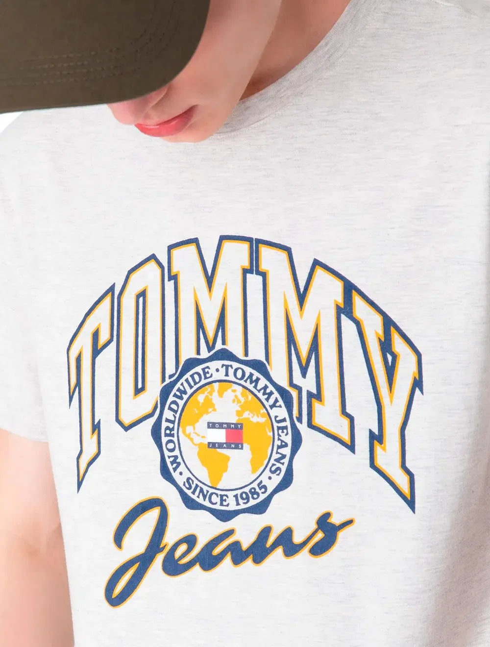 Camiseta Tommy Jeans Masculina Bold College Graphic Cinza Mescla