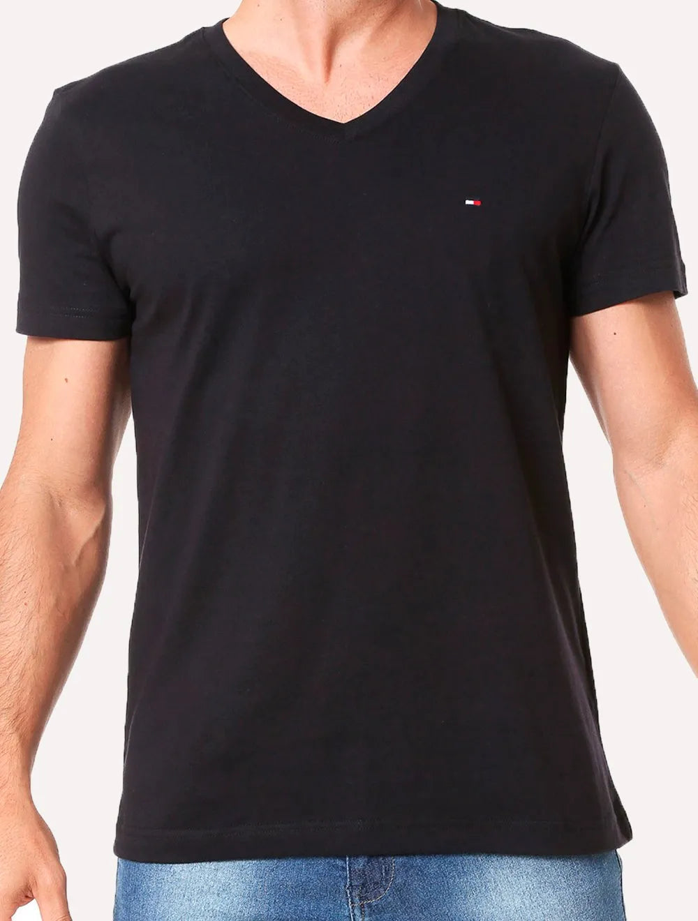 Camiseta Tommy Hilfiger Masculina Essential V-Neck Preta
