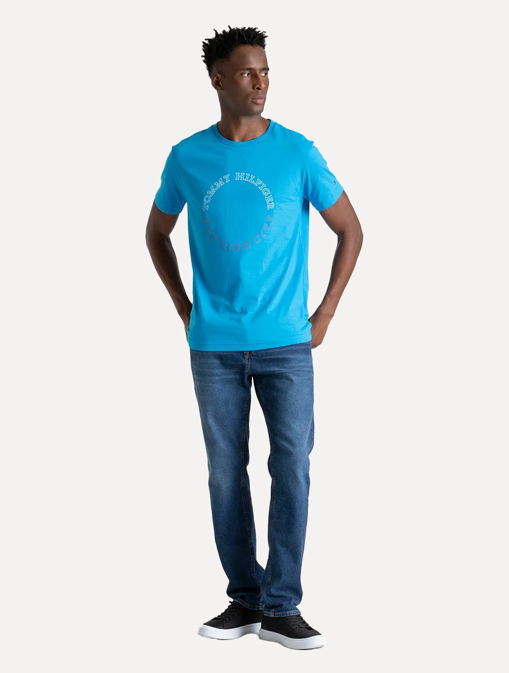 Camiseta Tommy Hilfiger Masculina Monotype Roundle Logo Azul Capri
