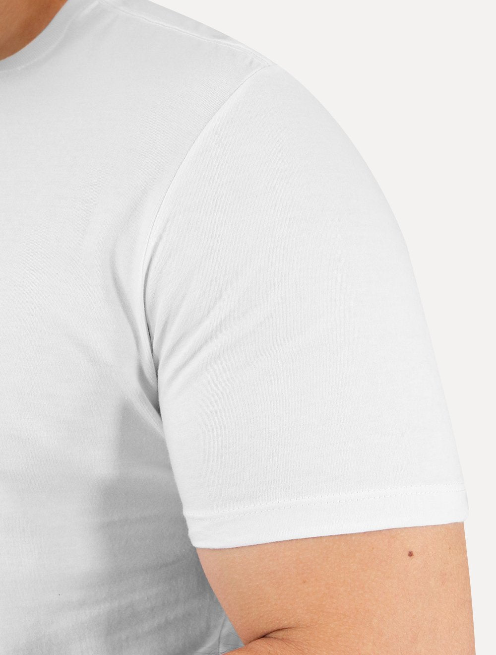 Camiseta Calvin Klein Jeans Masculina Embossed Logo Branca