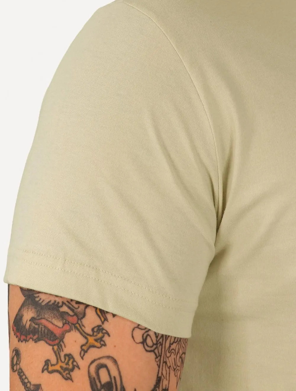 Camiseta Tommy Hilfiger Masculina Stack Brand Love Cáqui