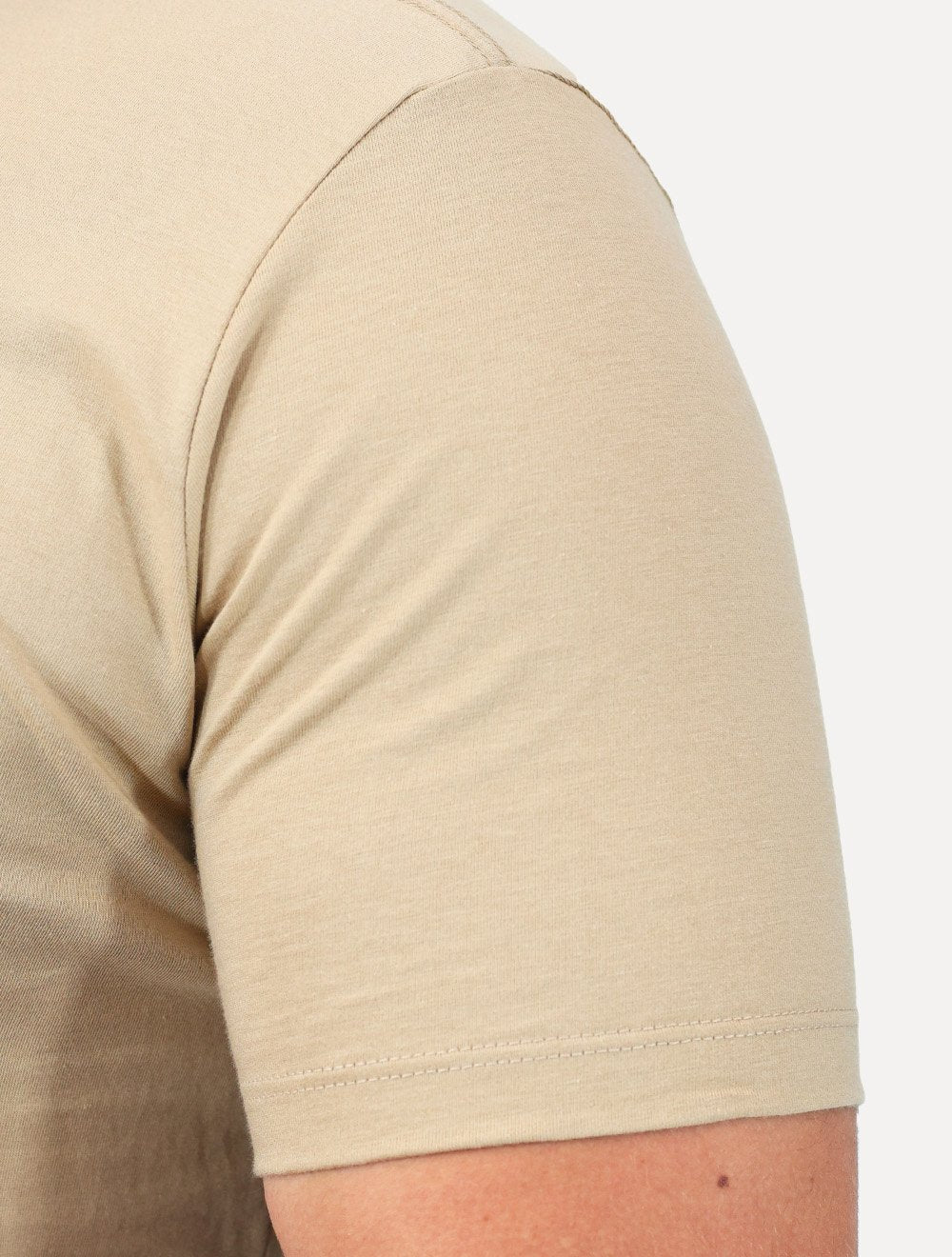 Camiseta Aramis Masculina Basic Lisa Amêndoa