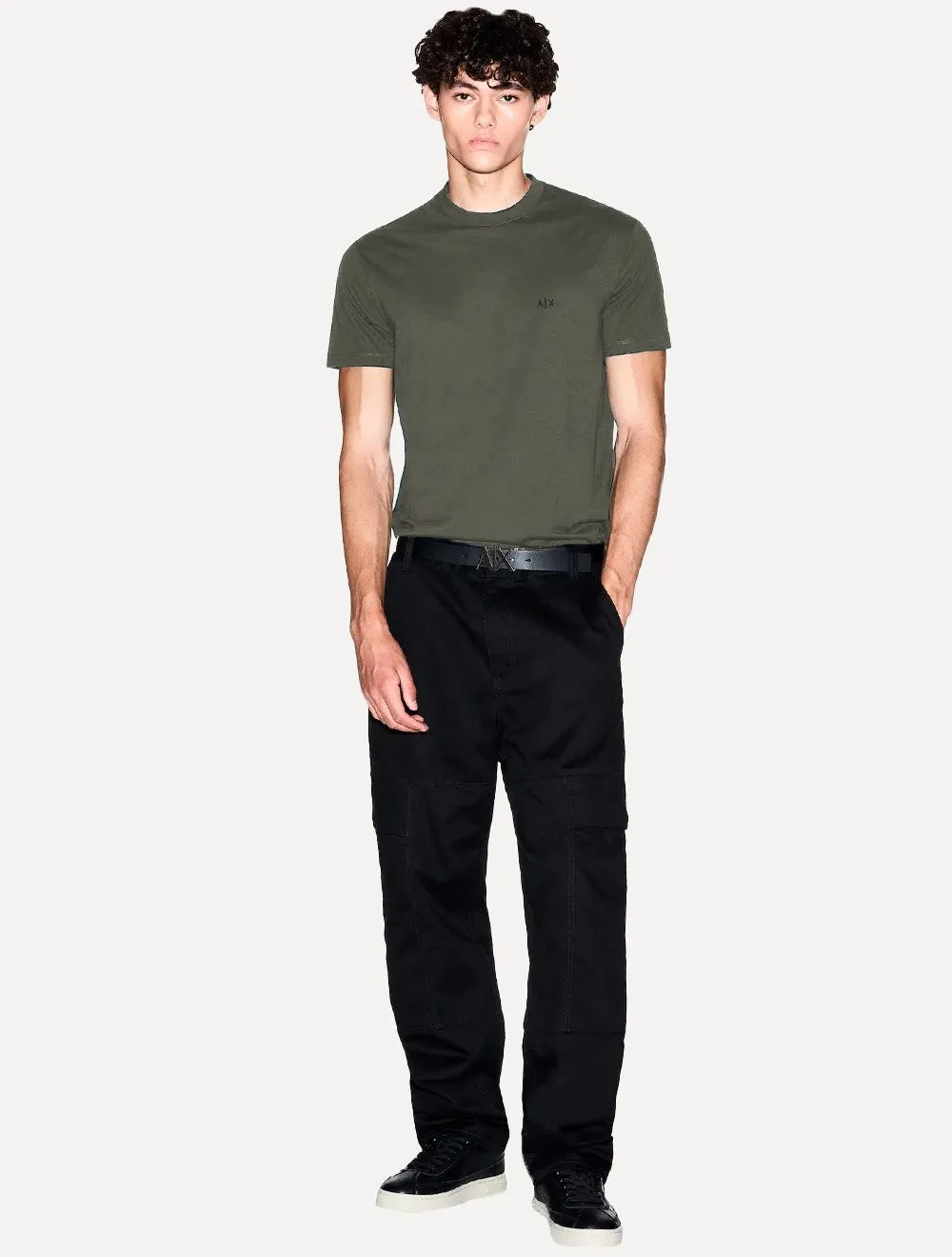 Camiseta Armani Exchange Masculina Regular Embroidery AX Logo Verde Musgo