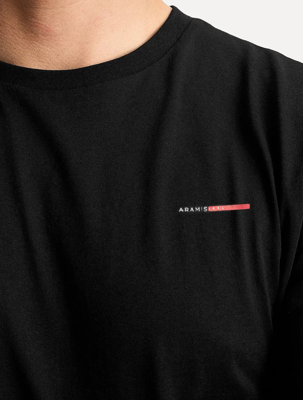 Camiseta Aramis Masculina Estampa Assinatura 1995 Peito Preta