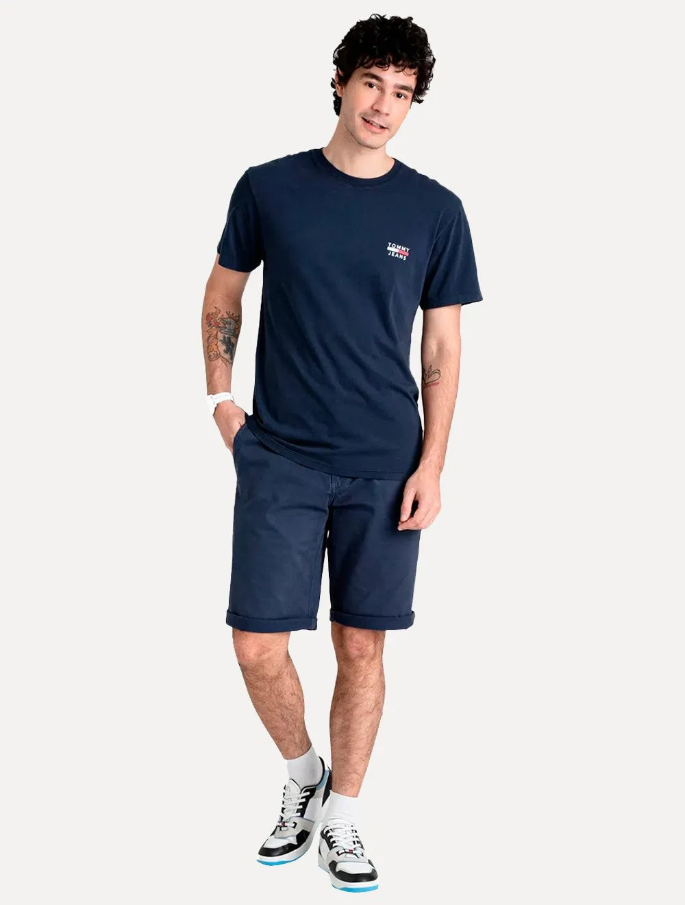 Camiseta Tommy Jeans Masculina Chest Logo Tee Azul Marinho