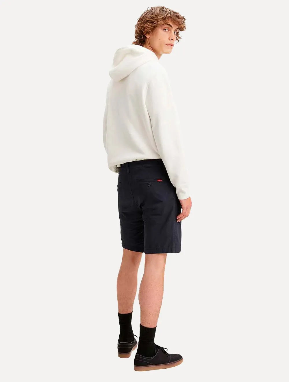 Bermuda Levis Masculina de Sarja XX Chino Standard Azul Marinho