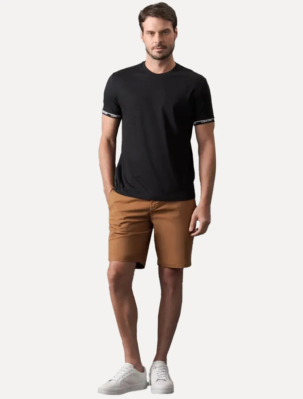 Camiseta Calvin Klein Masculina Punho Logo Preta
