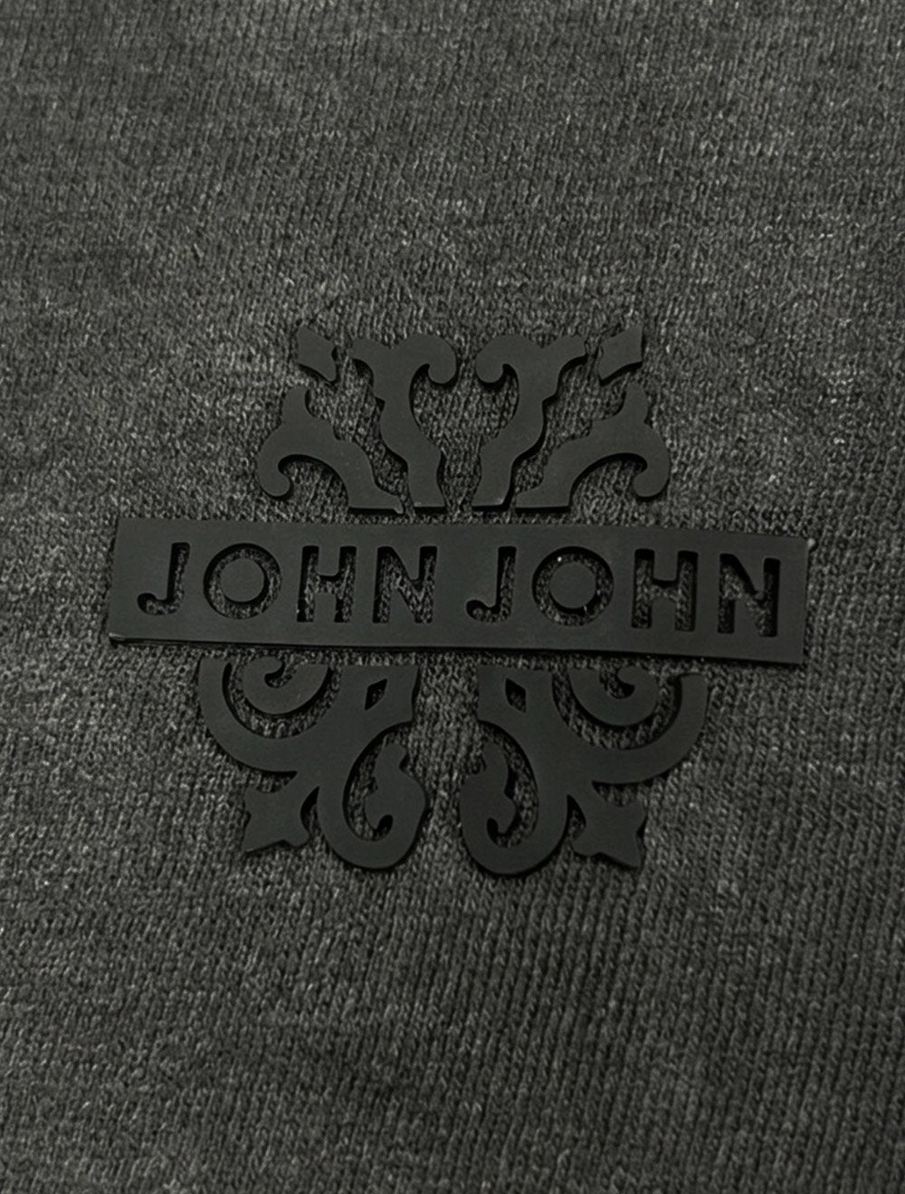 Camiseta John John Rubber Key Flame Dark Transfer Cinza Escuro