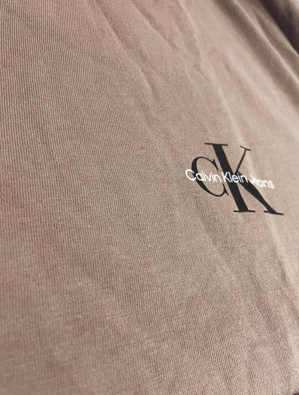 Blusa Calvin Klein Jeans Masculina Manga Longa New Logo Re Issue Cáqui Médio
