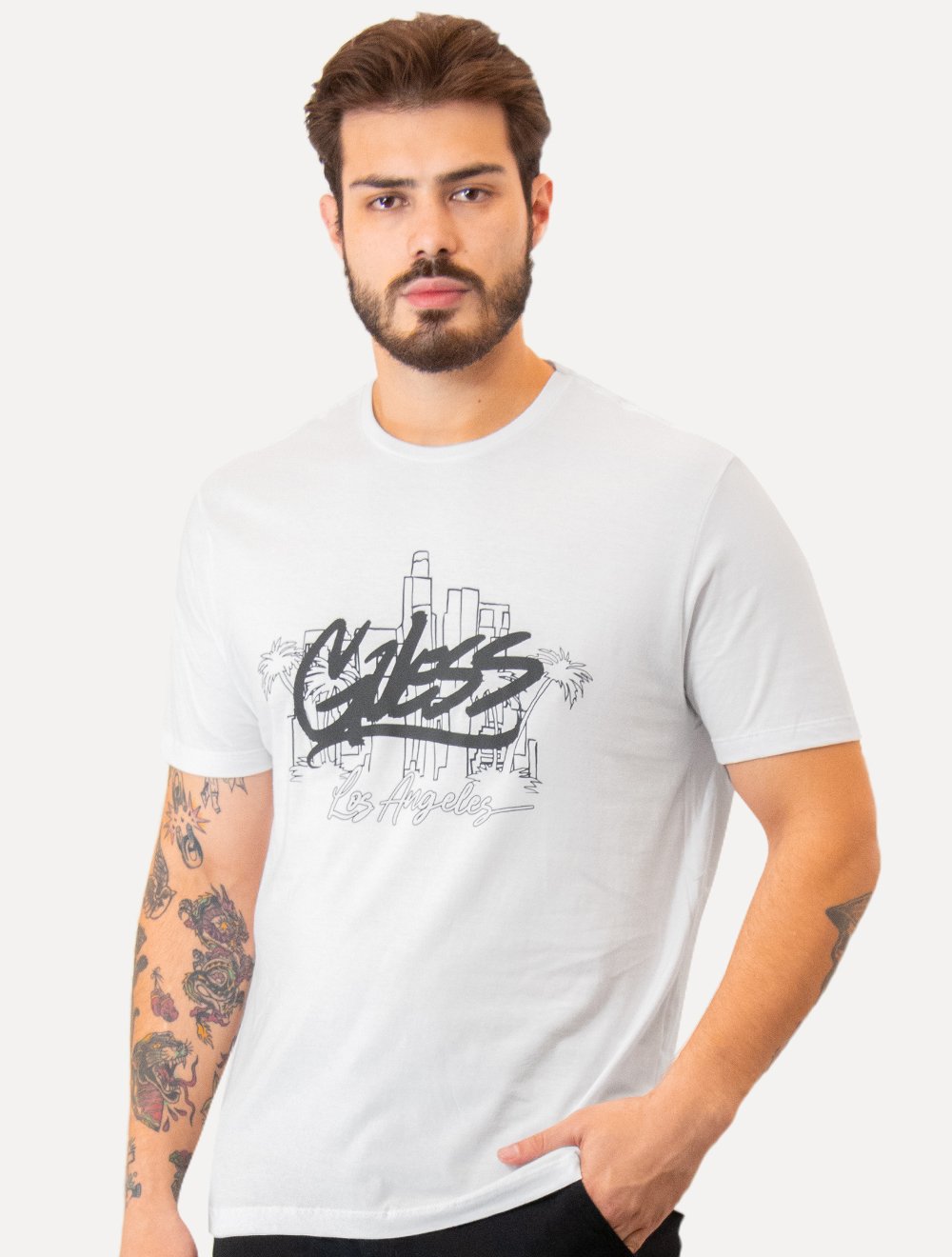 Camiseta Guess Masculina Los Angeles Skyscraper Branca