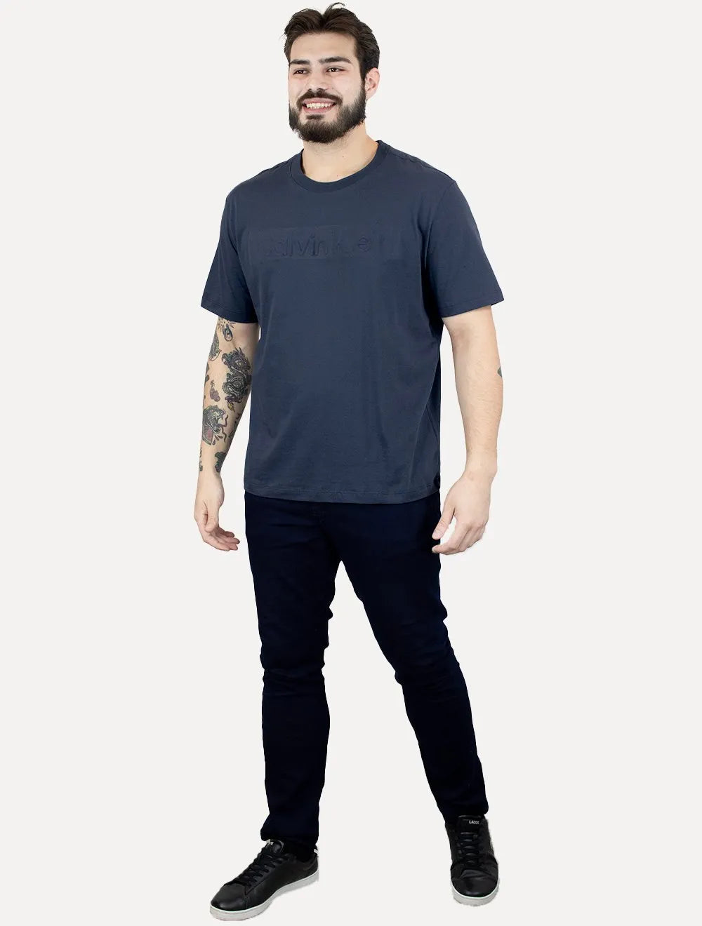 Camiseta Calvin Klein Masculina CK Embossing Azul Marinho