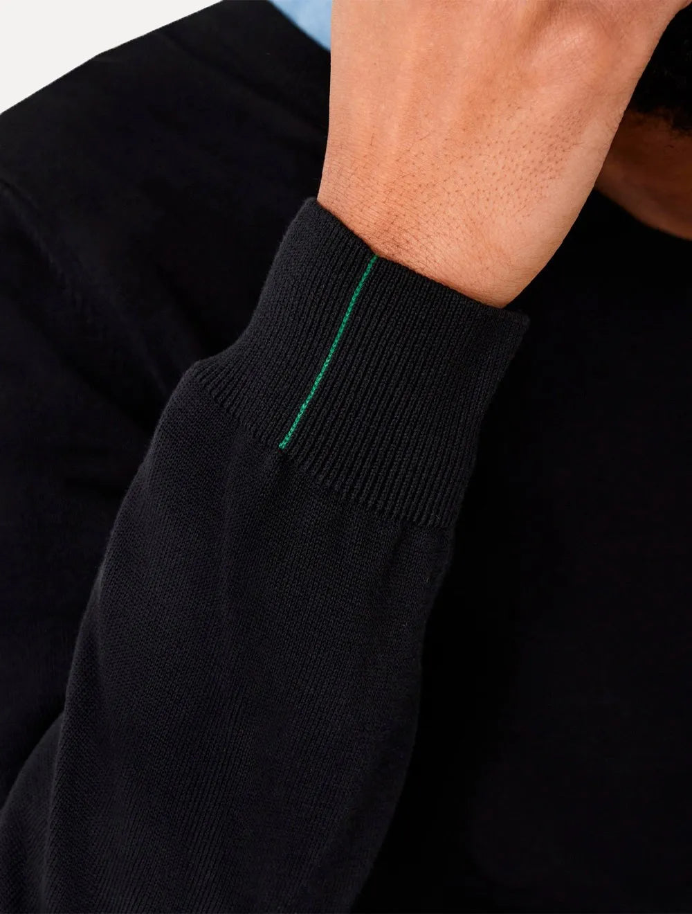 Suéter Lacoste Masculino Classic Fit Gola V Logo Preto