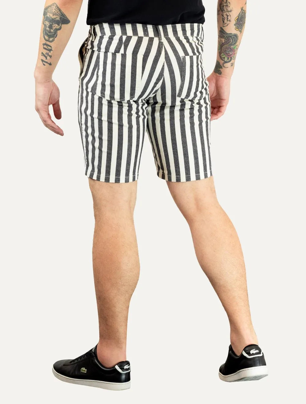 Bermuda Reserva Masculina Listrada Off-White/Preta