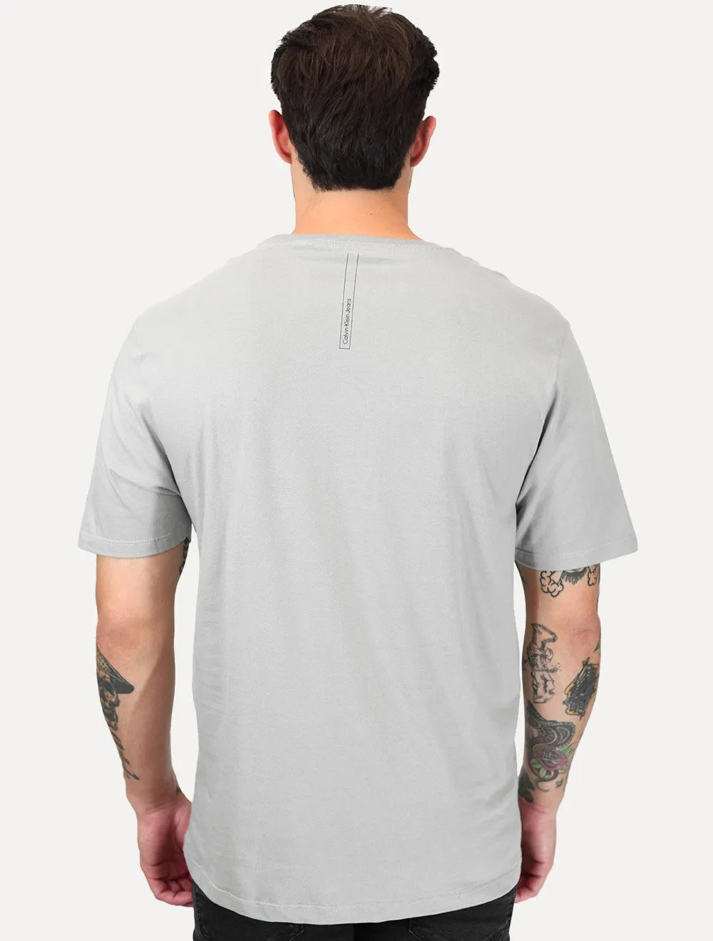 Camiseta Calvin Klein Jeans Naturals Outline CK Logo Cinza