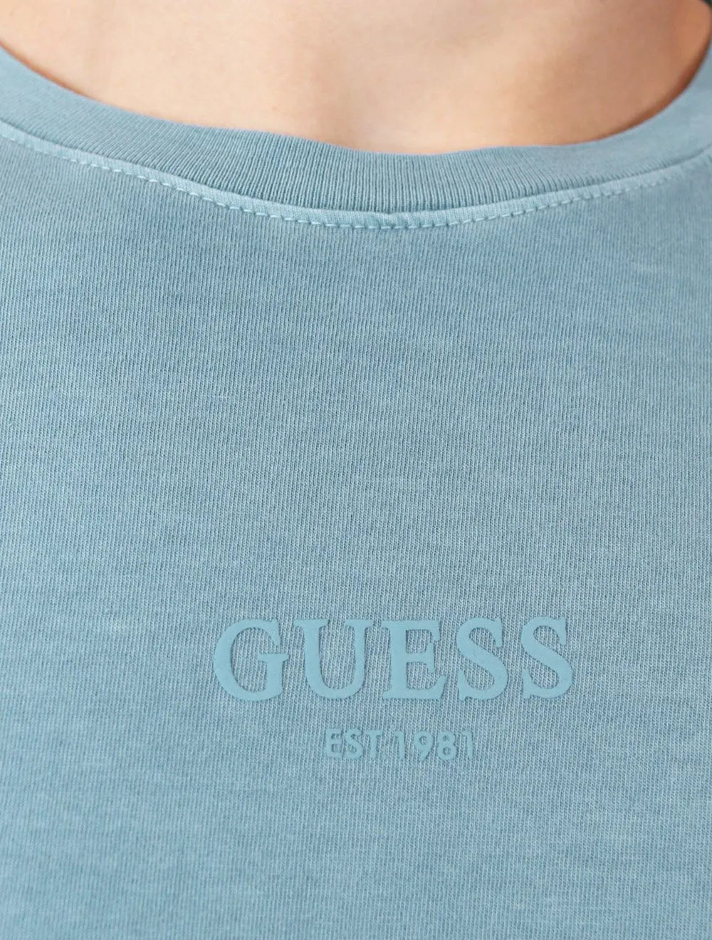 Camiseta Guess Masculina Rubber Est.1981 Stoned Azul Medio
