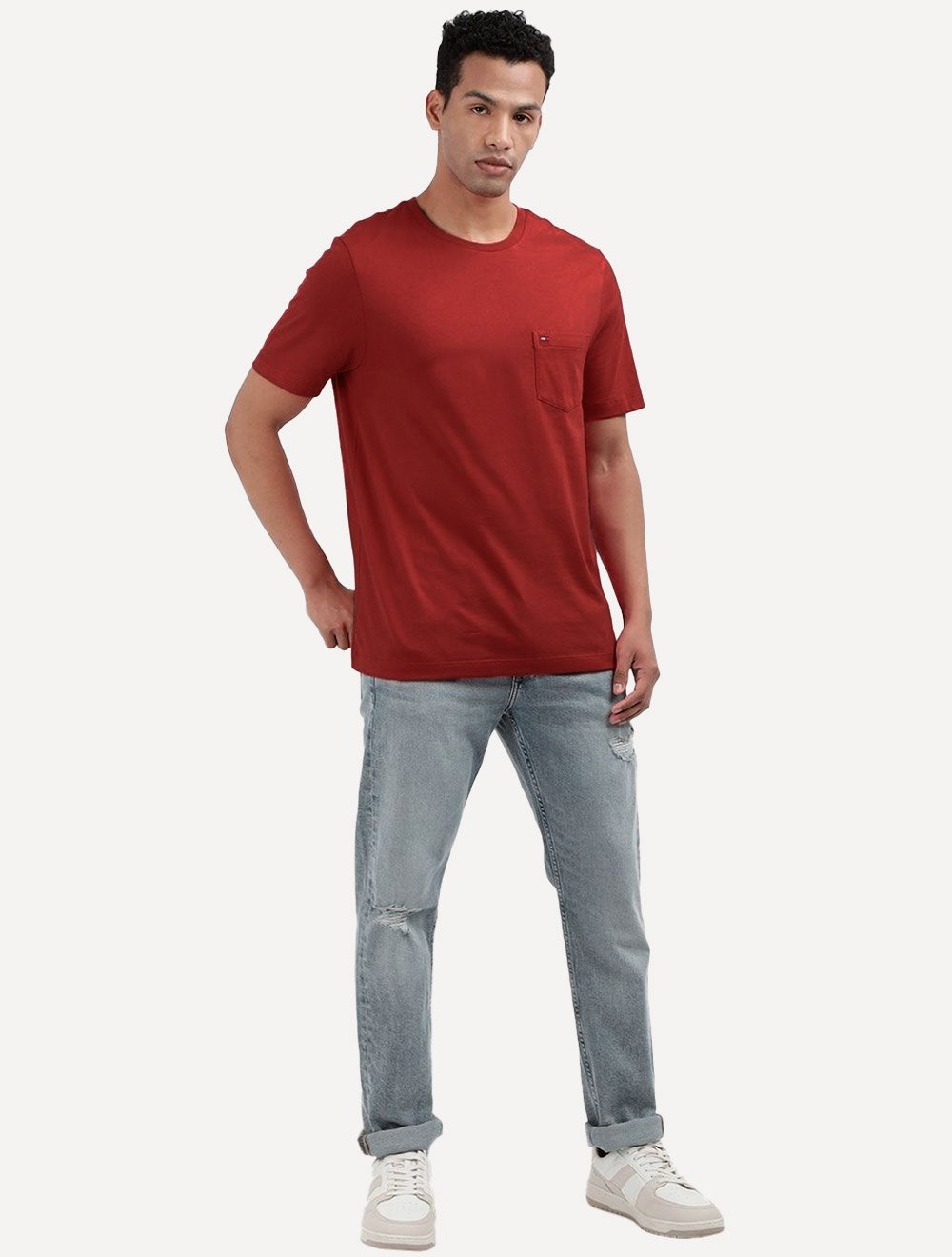 Camiseta Tommy Jeans Masculina Regular Pocket Vermelha