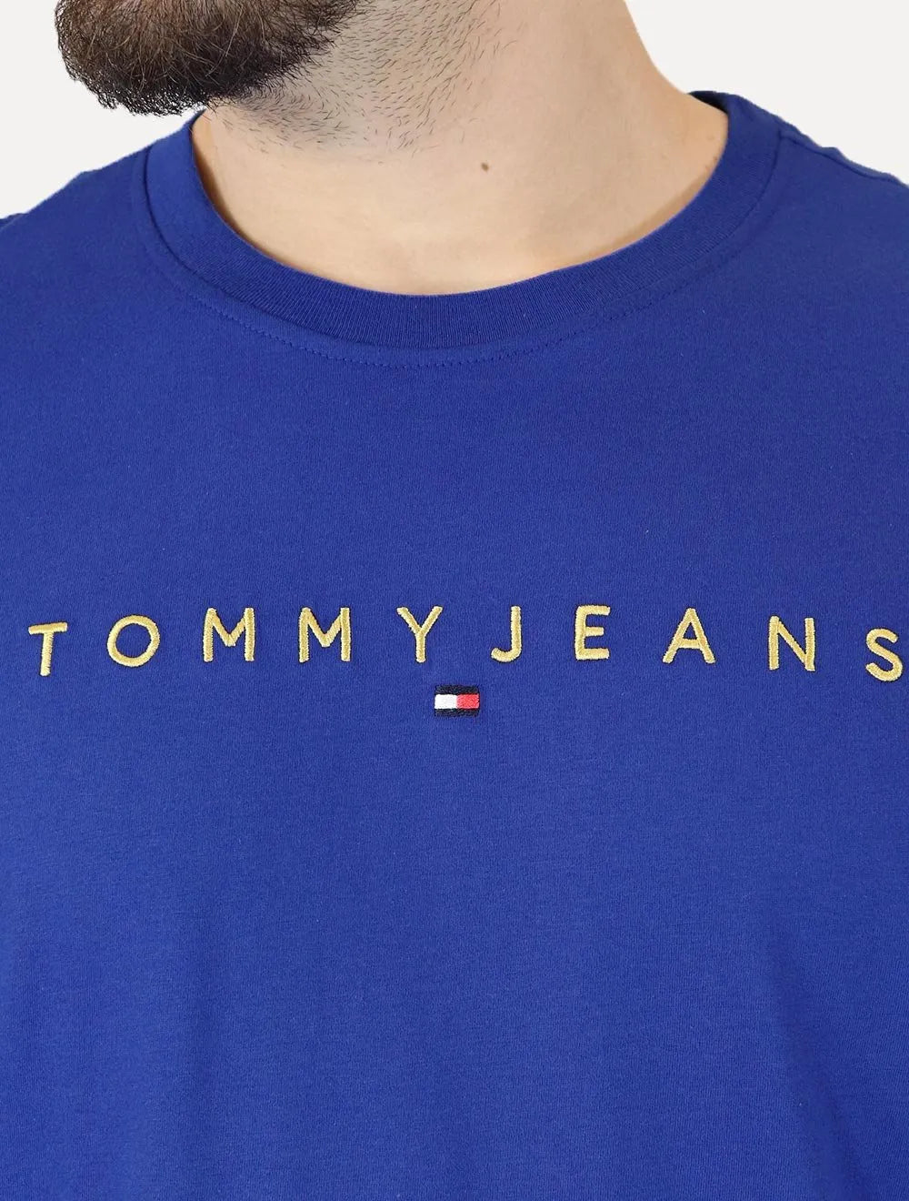 Camiseta Tommy Jeans Masculina Core Linear Gold Logo Azul Royal