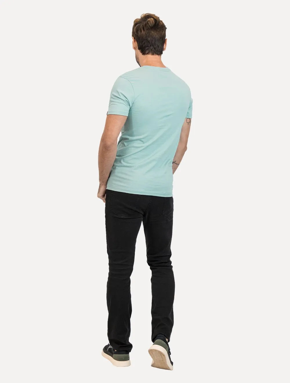 Camiseta Levis Masculina Slim Tab Lisa Aquifer Azul Ciano