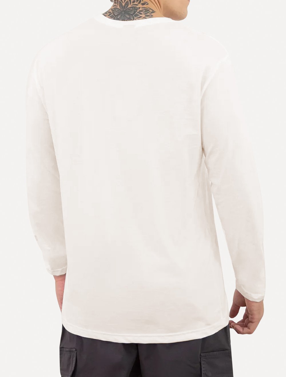 Camiseta King & Joe Masculina Manga Longa Basic Dark Small Logo Off-White