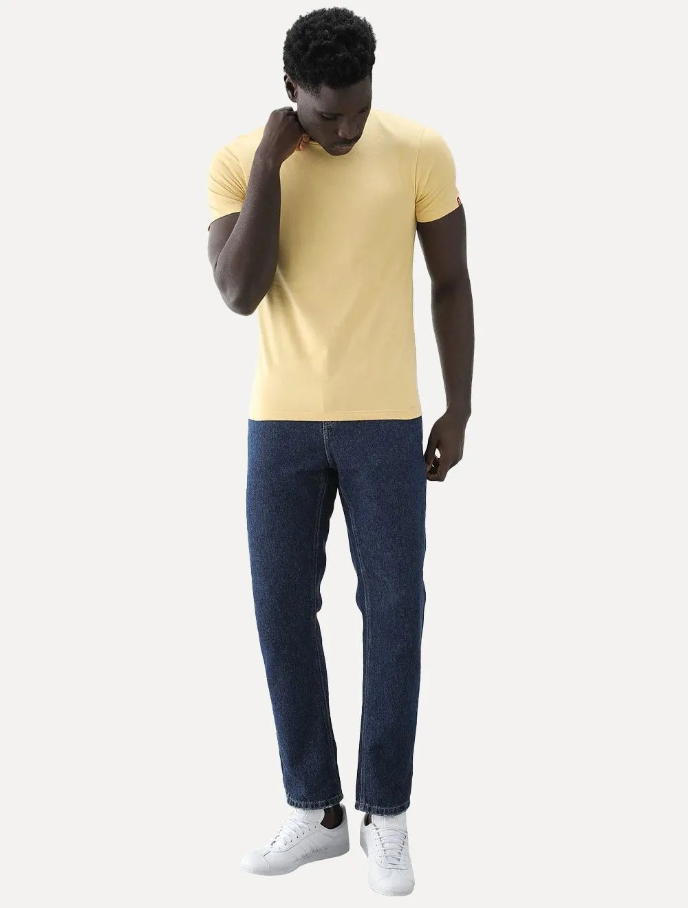 Camiseta Levis Masculina Slim Tab Sleeve Lisa Amarelo Claro