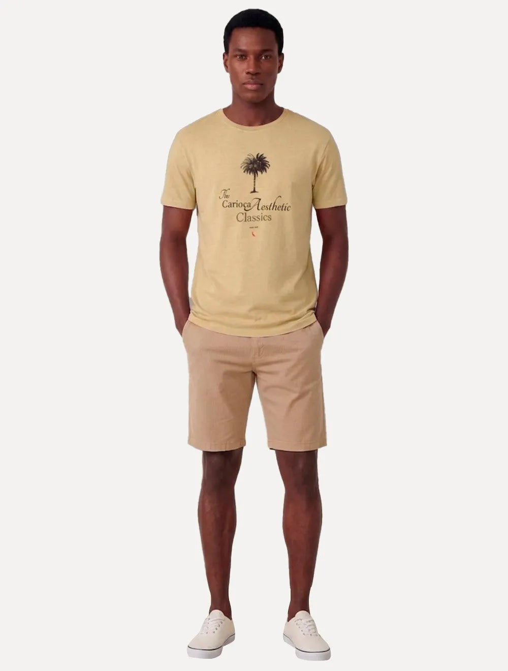 Camiseta Reserva Masculina The Carioca Asthetic Cáqui Claro